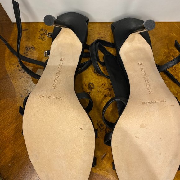 Manolo Blahnik black strappy sandal - Picture 6 of 6